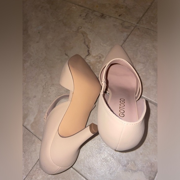 Women's Closed Toe Heel Pumps size 9.5 - Picture 10 of 12